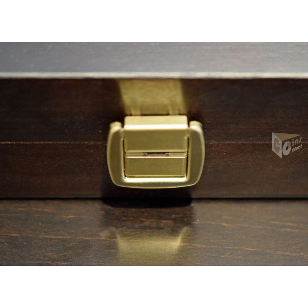 The Royal Tudor Beasts Presentation Case for 10 Gold Coins 1/4 Oz in capsules