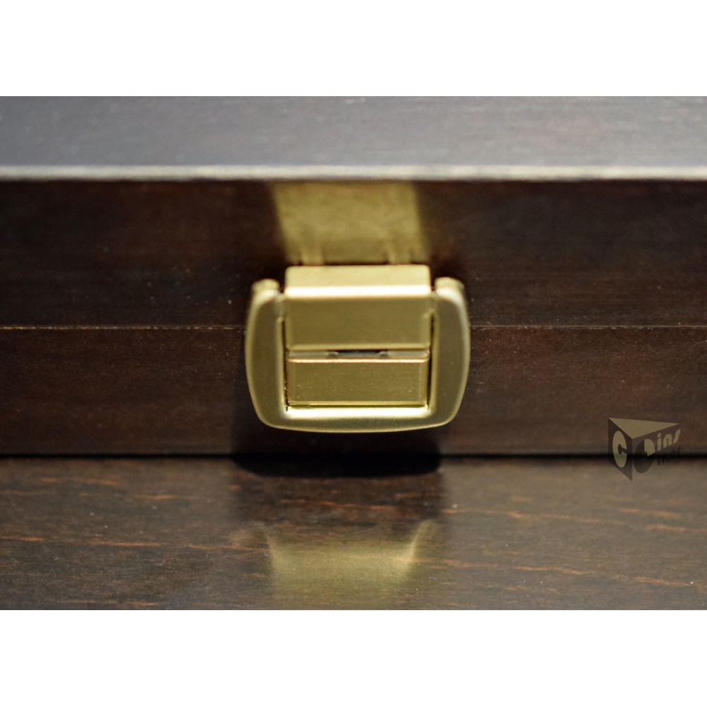 The Royal Tudor Beasts Presentation Case for 10 Silver Coins 2 Oz in capsules