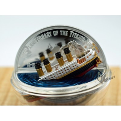 Titanic 110th Anniversary  2 Oz 3D Proof Colorized with 2 Diamonds Insert - 2022 Niue